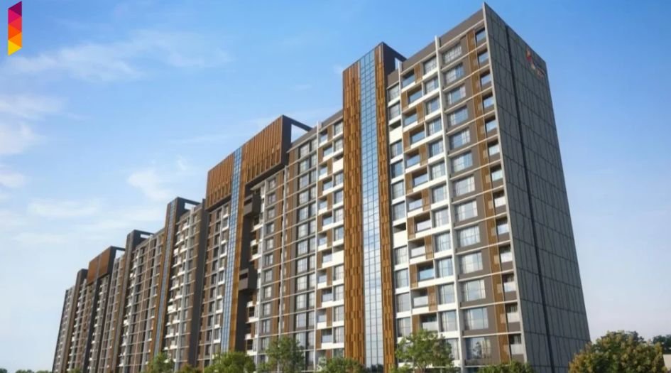 Ravima-Royale-Banner-1