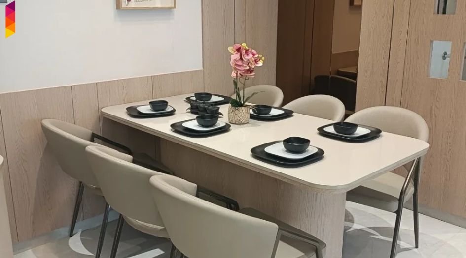 Ravima-Royale-Internal-gallery-Dinning-Area